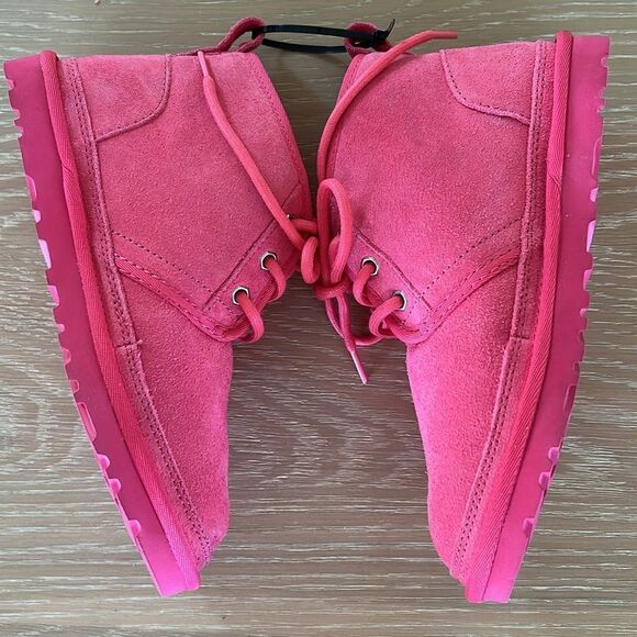 UGG Women’s Neumel II Chukka Boot pink, Size 6, NWOT Display pair - Picture 7 of 13